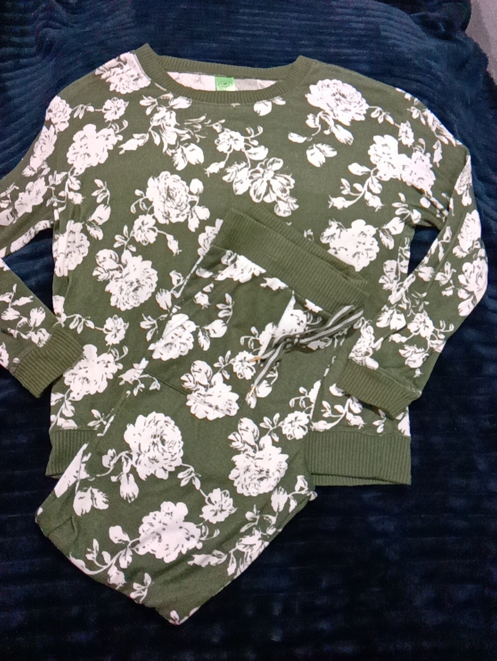 Honeydew Intimates Olive Green Floral Pajama Set